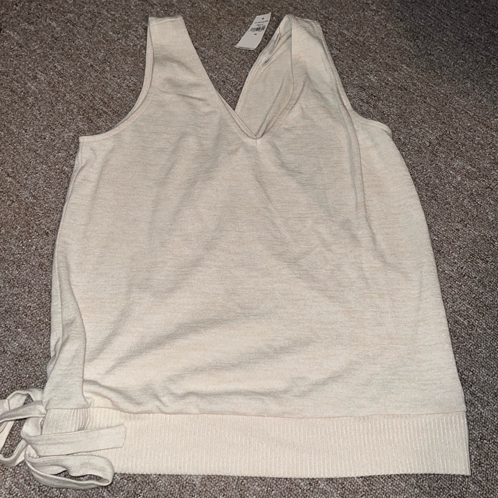 NWT cross back tank